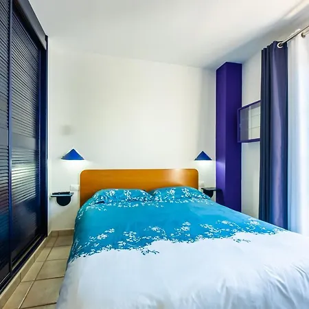 Nautilus Puerto De Naos